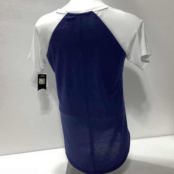 Seattle Seahawks Women's T-Shirt M Majestic Brand Blue and White NWT - Picture 2 of 11